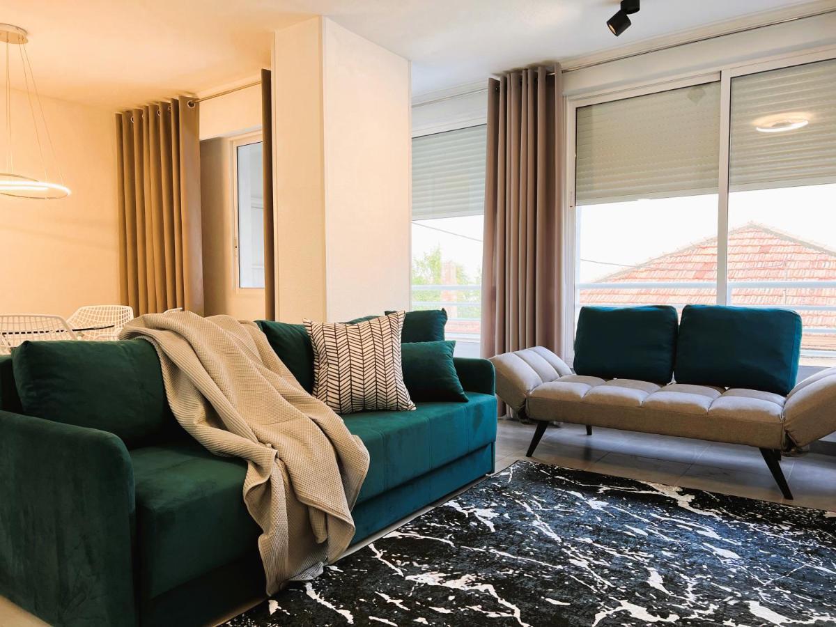 Holiday Suite Virgin De La Paloma Торевиеха Екстериор снимка