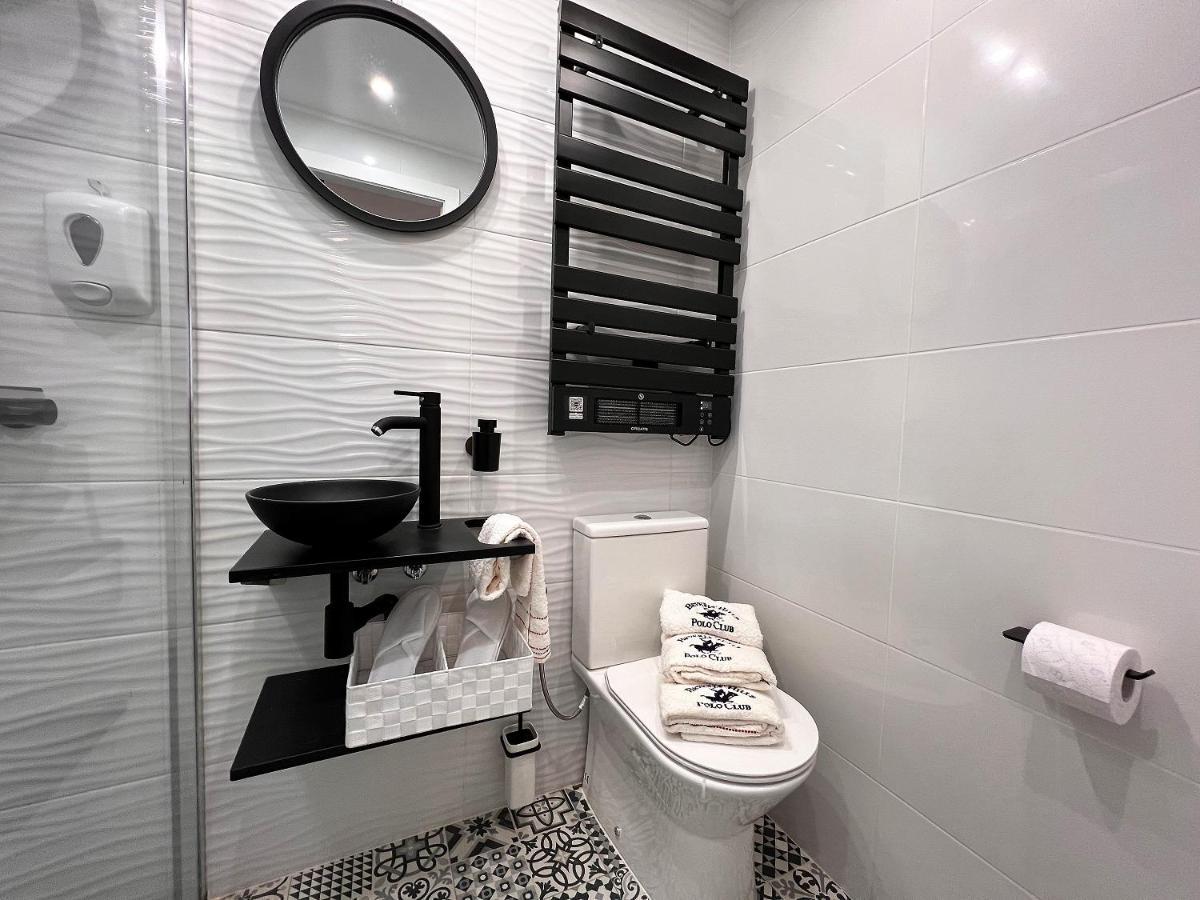 Holiday Suite Virgin De La Paloma Торевиеха Екстериор снимка