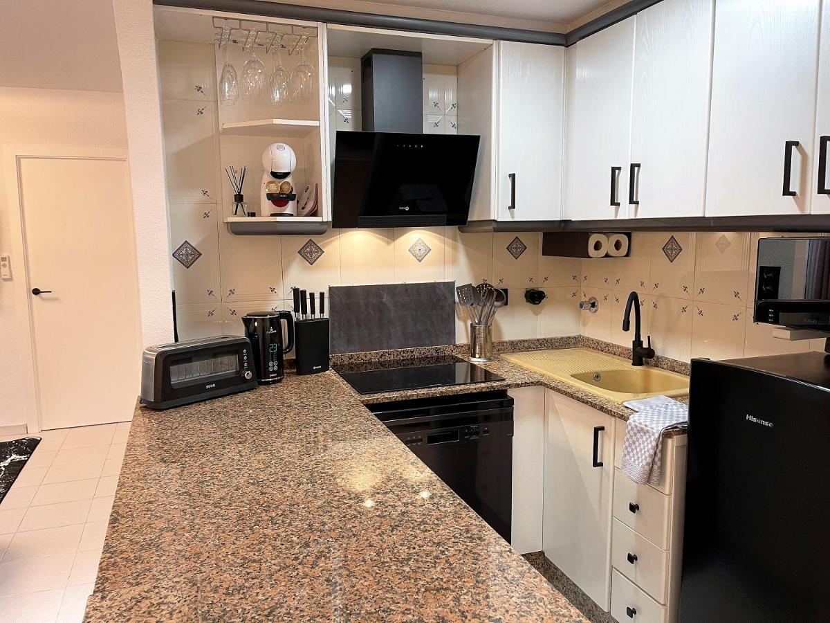 Holiday Suite Virgin De La Paloma Торевиеха Екстериор снимка